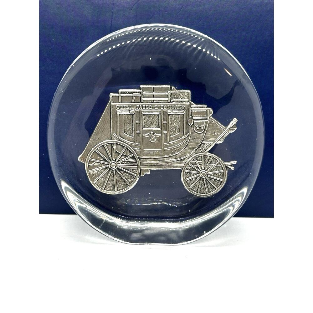 Vintage Wells Fargo Bank And Co Pewter Stagecoach Prairie Wagon Paper Weight